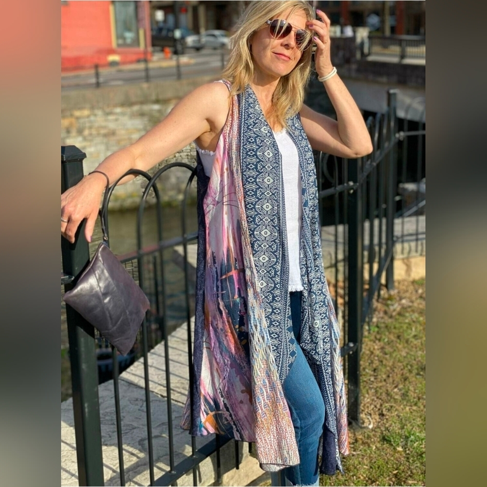 Stylish Blue and Pink Women's Kimono